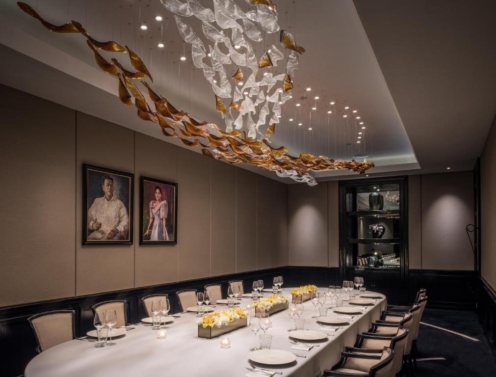 هتل پنینسولا